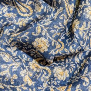 Alternative view of Blue Linen
