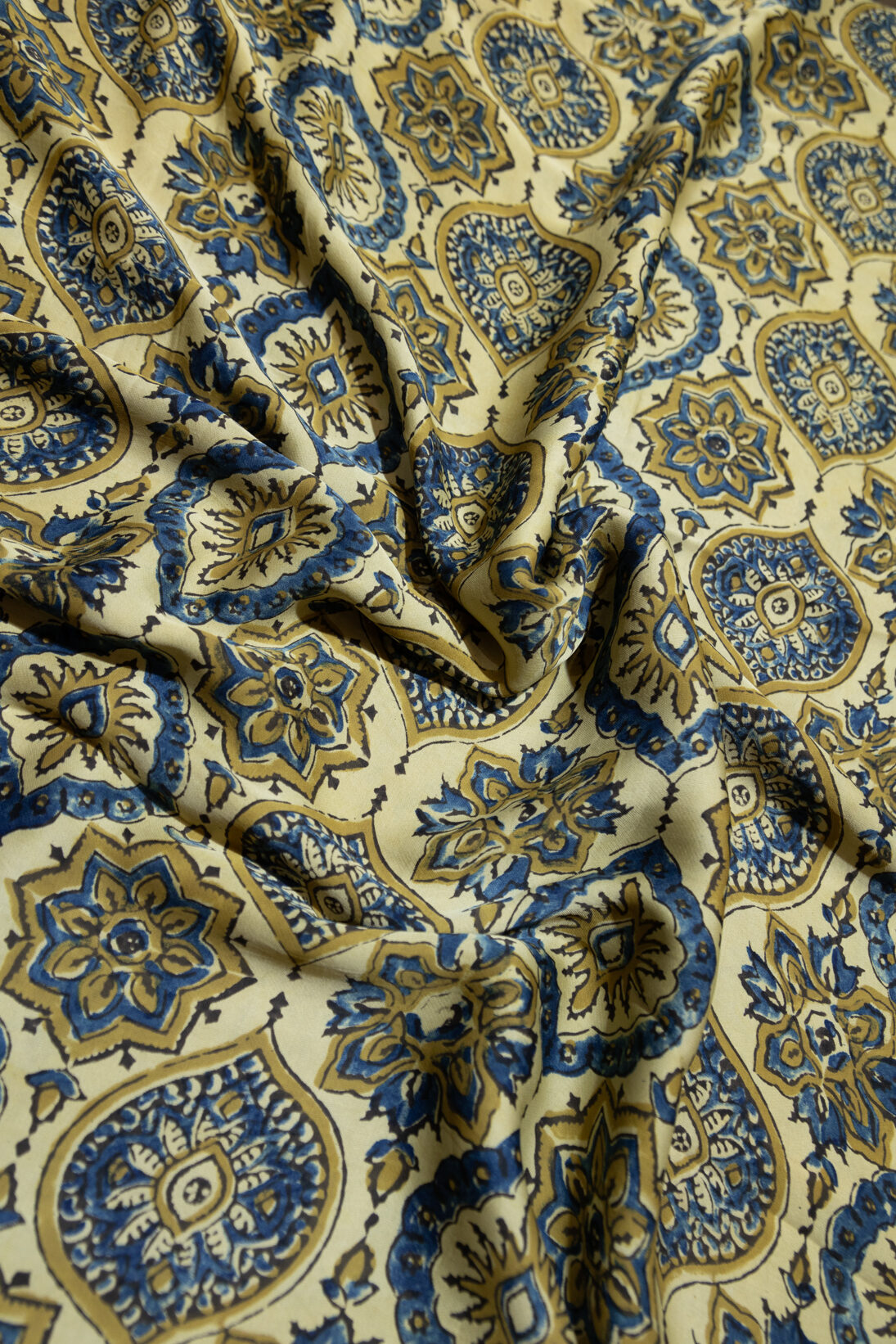 Neela Jaal - Image 3